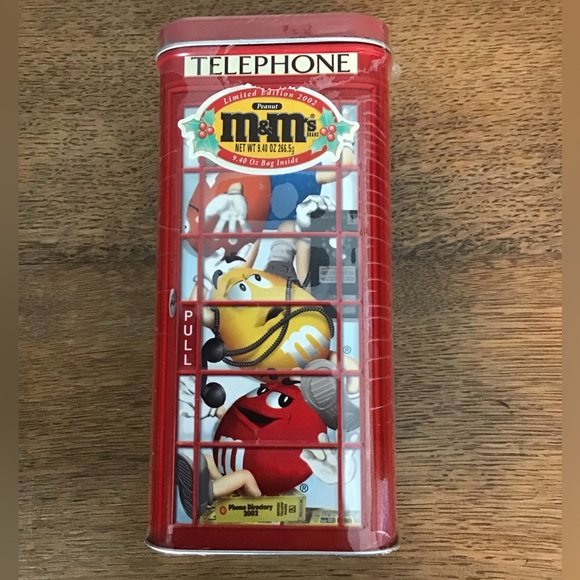 Sealed 2002 M&M English Telephone Booth Tin - Picture 1 of 7